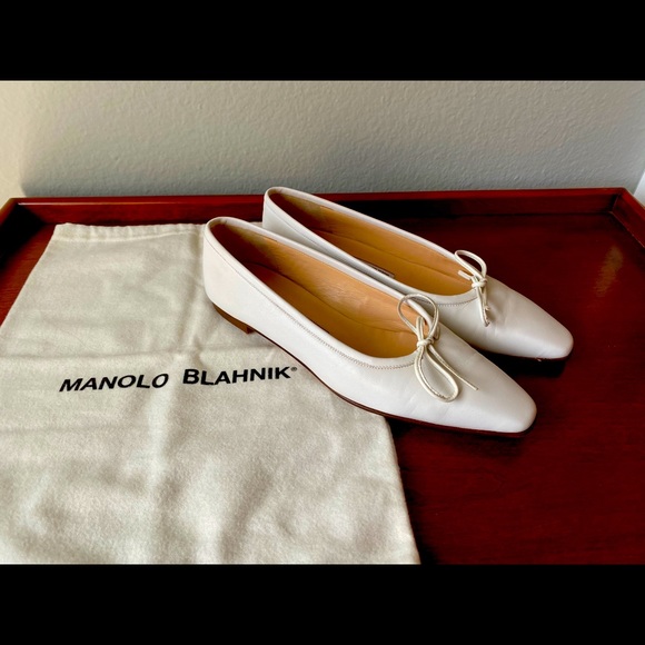 Manolo Blahnik Shoes - Manolo Blahnik ballet flats